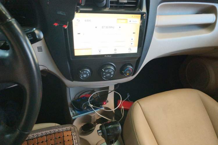 Used Kia Sportage 2013 2.0L Automatic Two-Wheel Drive GL Trim Audio And AC Panel