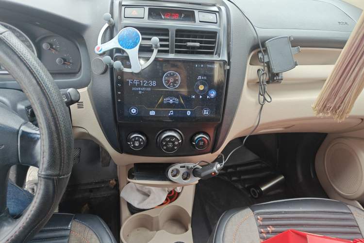 Used Kia Sportage 2013 2.0L Manual Two-Wheel Drive GL Trim Audio And AC Panel