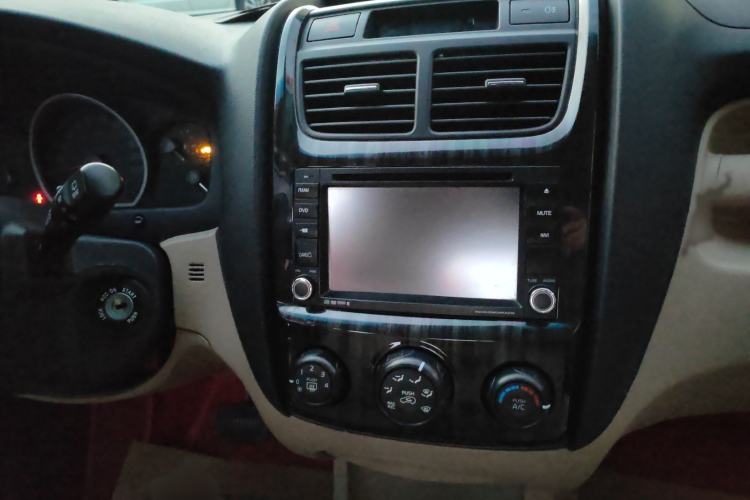 Used Kia Sportage 2013 2.0L Automatic Two-Wheel Drive GL Trim Audio And AC Panel