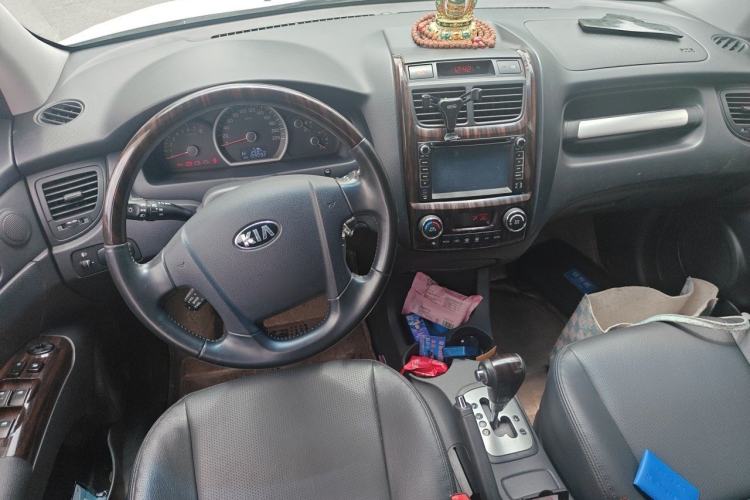 Used Kia Sportage 2013 2.0L Automatic Two-Wheel Drive GLS Trim Center Console