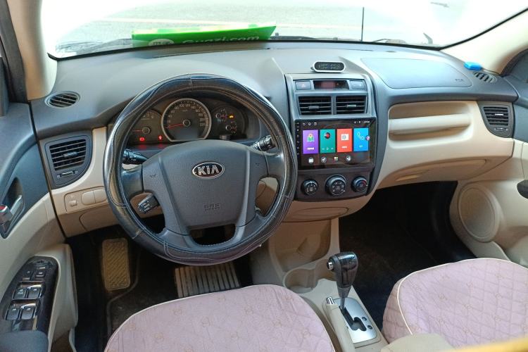 Used Kia Sportage 2013 2.0L Automatic Two-Wheel Drive GL Trim Center Console