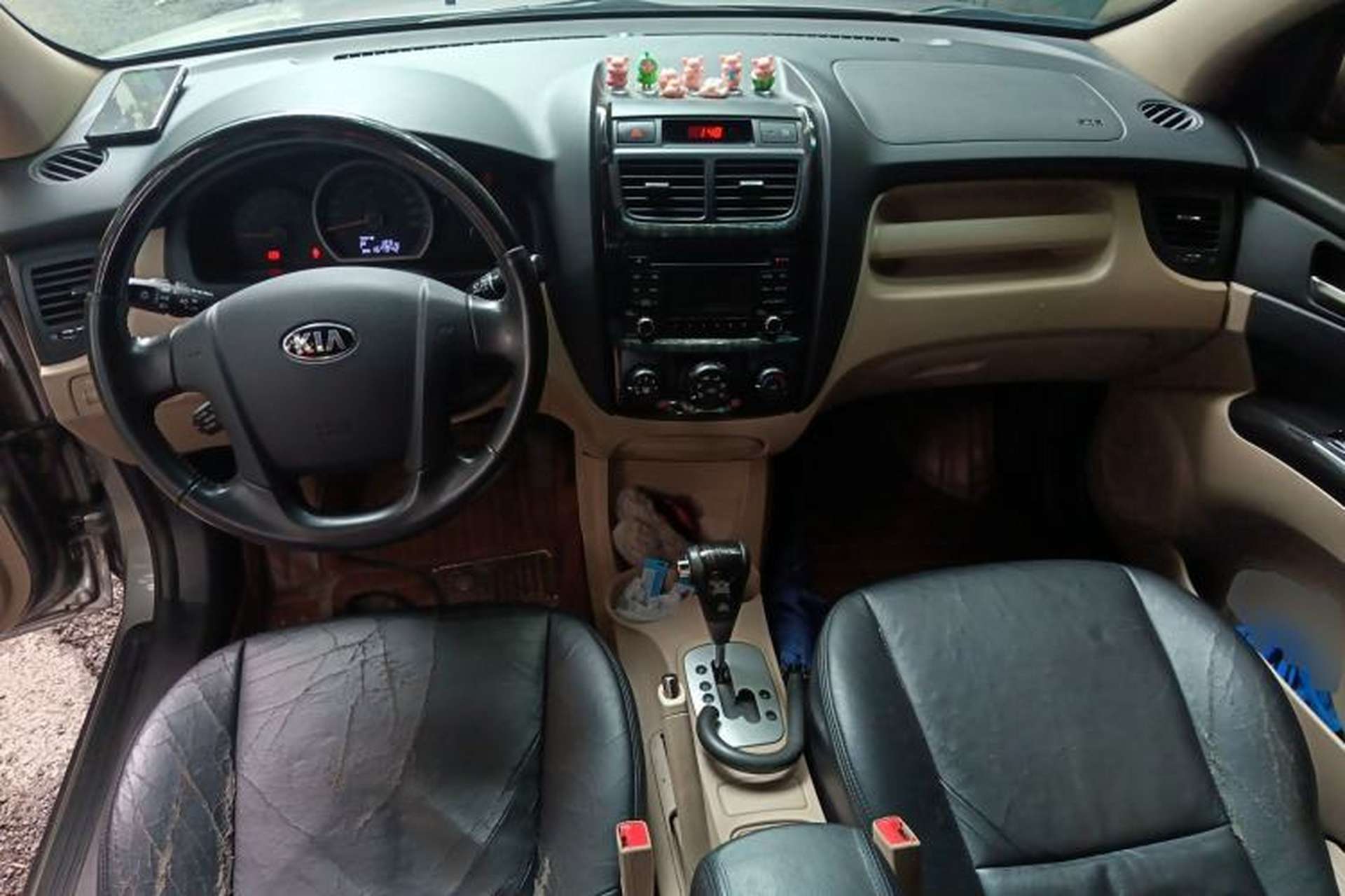 Used Kia Sportage 2013 2.0L Automatic Two-Wheel Drive GL Trim Center Console