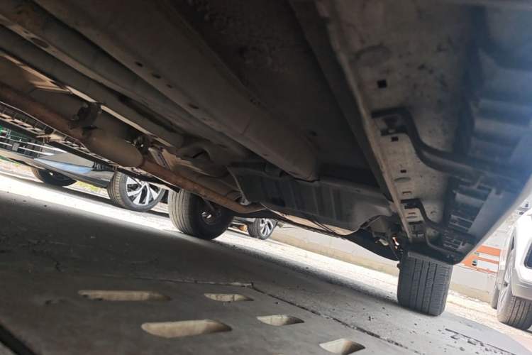 Used Kia Sportage 2013 2.0L Automatic Two-Wheel Drive GLS Trim Chassis Front Left
