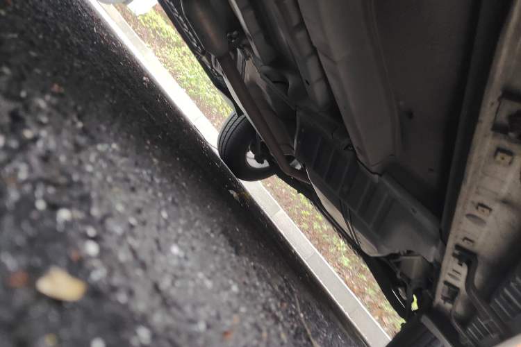 Used Kia Sportage 2013 2.0L Manual Two-Wheel Drive GL Trim Chassis Front Left