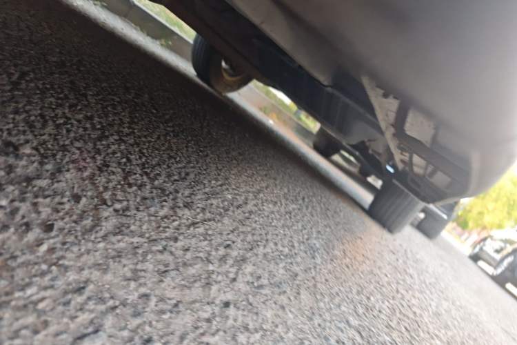 Used Kia Sportage 2013 2.0L Automatic Two-Wheel Drive GL Trim Chassis Front Left