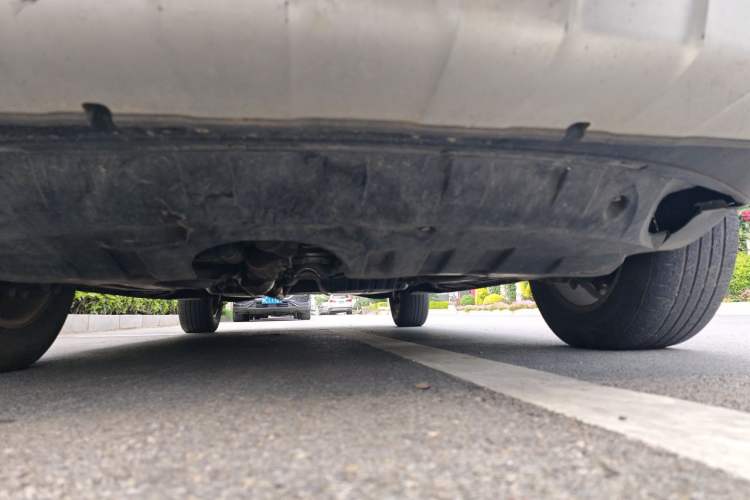Used Kia Sportage 2013 2.0L Manual Two-Wheel Drive GL Trim Chassis Front