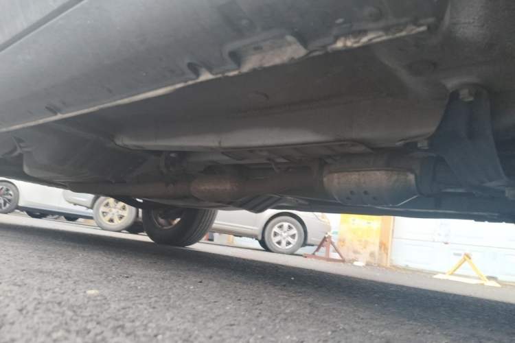 Used Kia Sportage 2013 2.0L Manual Two-Wheel Drive GL Trim Chassis Front Right