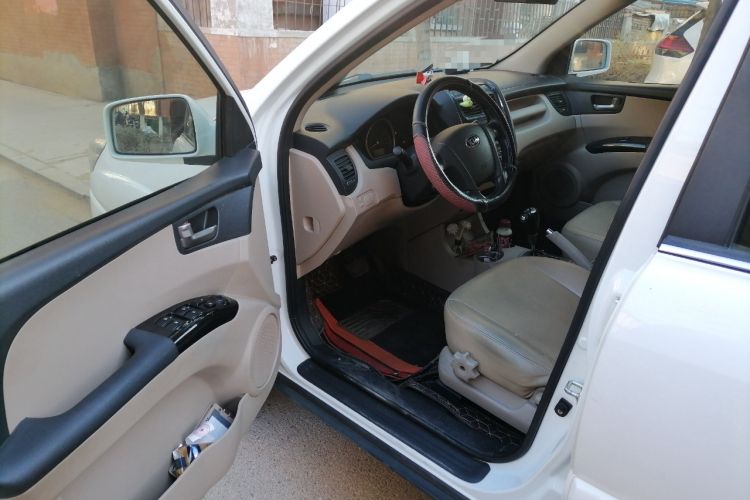 Used Kia Sportage 2013 2.0L Automatic Two-Wheel Drive GL Trim Driver Seat