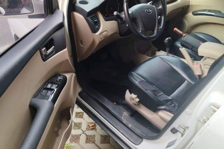 Used Kia Sportage 2013 2.0L Automatic Two-Wheel Drive GL Trim Driver Seat
