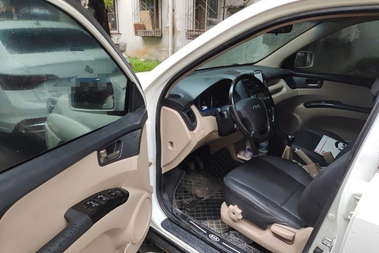 Used Kia Sportage 2013 2.0L Manual Two-Wheel Drive GL Trim Driver Seat