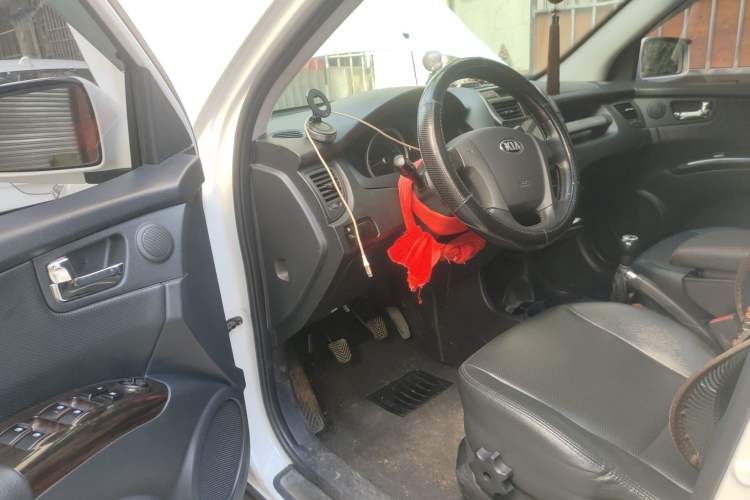 Used Kia Sportage 2013 2.0L Manual Two-Wheel Drive GLS Driver Seat