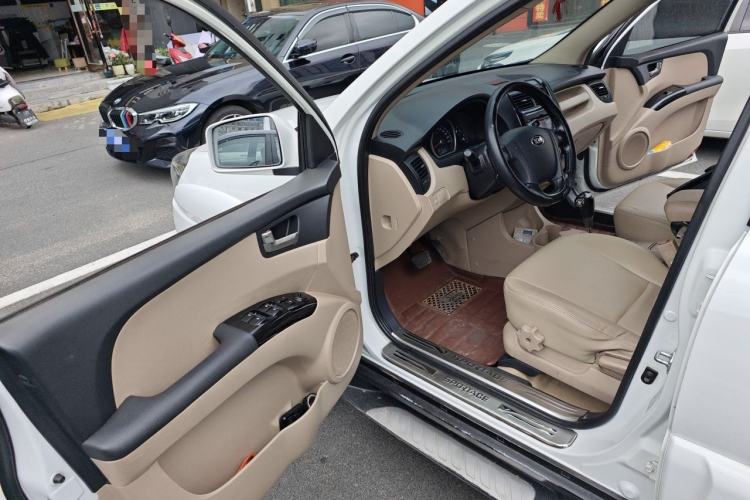 Used Kia Sportage 2013 2.0L Automatic Two-Wheel Drive GL Trim Driver Seat