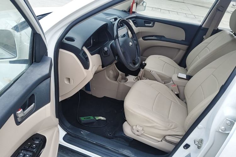 Used Kia Sportage 2013 2.0L Manual Two-Wheel Drive GL Trim Driver Seat