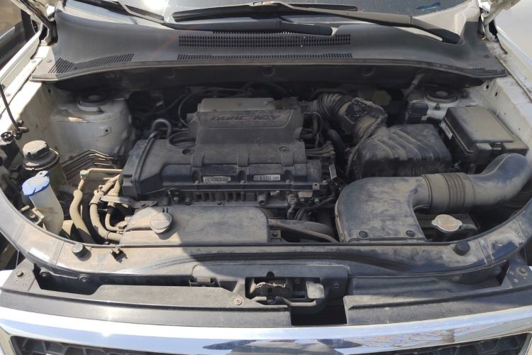 Used Kia Sportage 2013 2.0L Automatic Two-Wheel Drive GL Trim Engine Bay