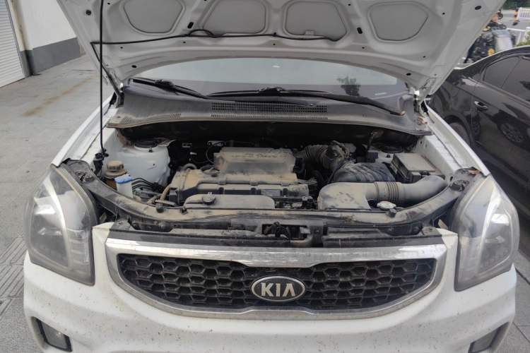Used Kia Sportage 2013 2.0L Automatic Two-Wheel Drive GL Trim Engine Bay