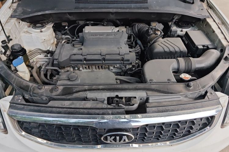 Used Kia Sportage 2013 2.0L Automatic Two-Wheel Drive GL Trim Engine Bay