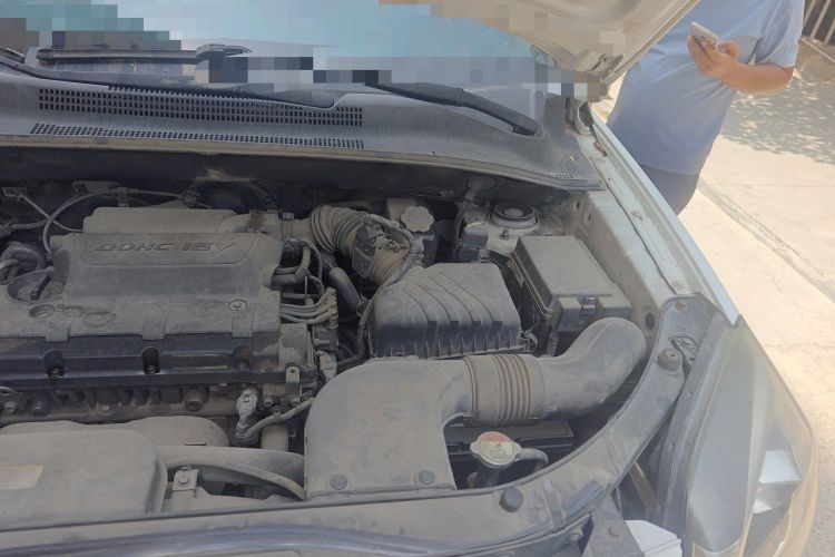 Used Kia Sportage 2013 2.0L Automatic Two-Wheel Drive GL Trim Engine Bay Left