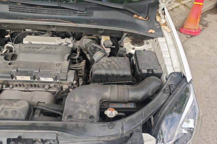 Used Kia Sportage 2013 2.0L Automatic Two-Wheel Drive GL Trim Engine Bay Left