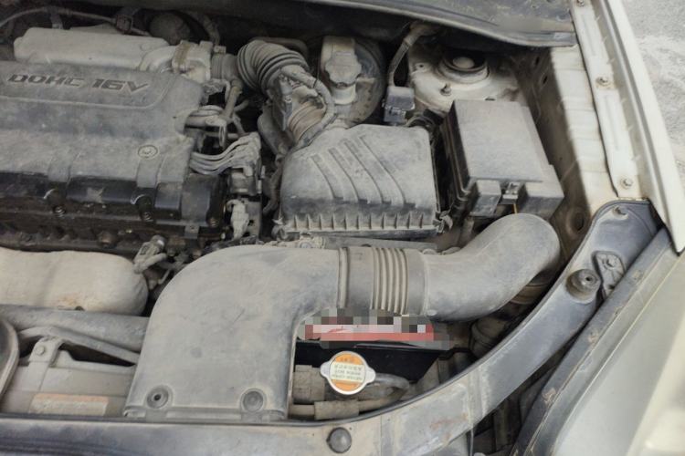 Used Kia Sportage 2013 2.0L Automatic Two-Wheel Drive GL Trim Engine Bay Left
