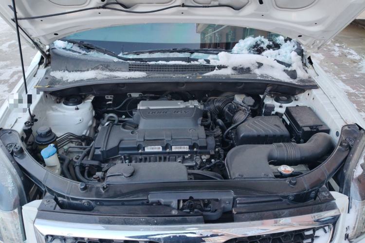 Used Kia Sportage 2013 2.0L Manual Two-Wheel Drive GL Trim Engine Bay