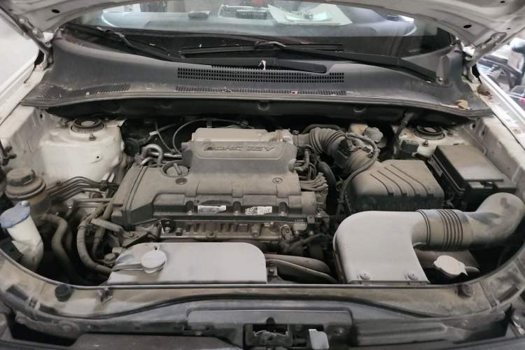 Used Kia Sportage 2013 2.0L Automatic Two-Wheel Drive GL Trim Engine Bay