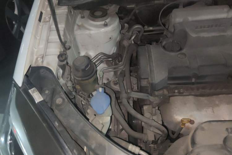 Used Kia Sportage 2013 2.0L Automatic Two-Wheel Drive GL Trim Engine Bay Right