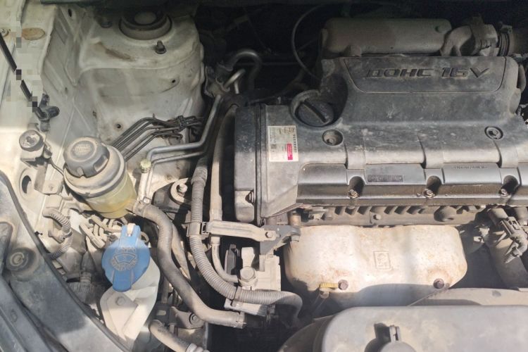 Used Kia Sportage 2013 2.0L Automatic Two-Wheel Drive GL Trim Engine Bay Right