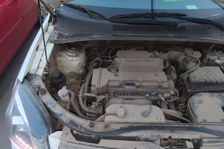 Used Kia Sportage 2013 2.0L Automatic Two-Wheel Drive GL Trim Engine Bay Right