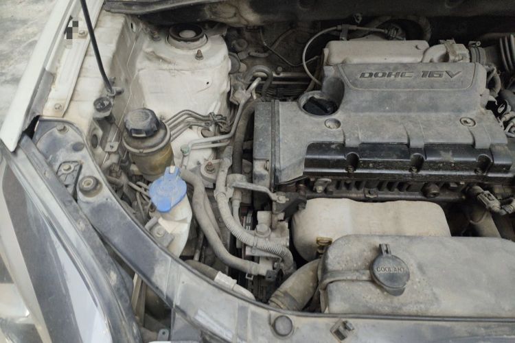 Used Kia Sportage 2013 2.0L Automatic Two-Wheel Drive GL Trim Engine Bay Right