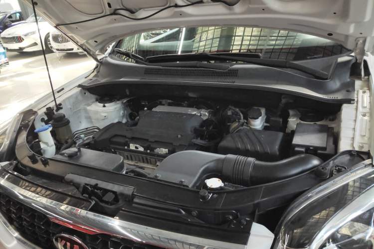Used Kia Sportage 2013 2.0L Automatic Two-Wheel Drive GL Trim Engine Bay