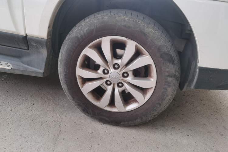 Used Kia Sportage 2013 2.0L Manual Two-Wheel Drive GL Trim Exterior 1