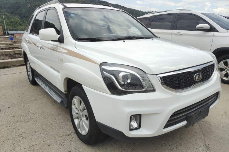 Used Kia Sportage 2013 2.0L Automatic Two-Wheel Drive GL Trim Exterior 2