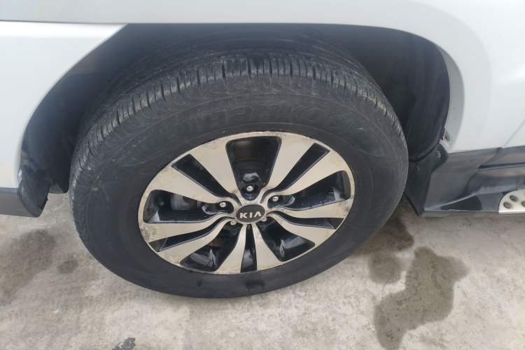 Used Kia Sportage 2013 2.0L Automatic Two-Wheel Drive GLS Trim Exterior 4