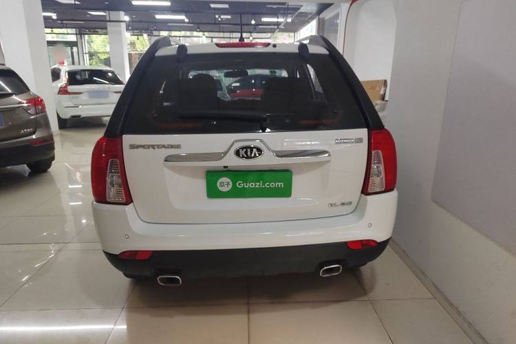 Used Kia Sportage 2013 2.0L Manual Two-Wheel Drive GL Trim Exterior 4