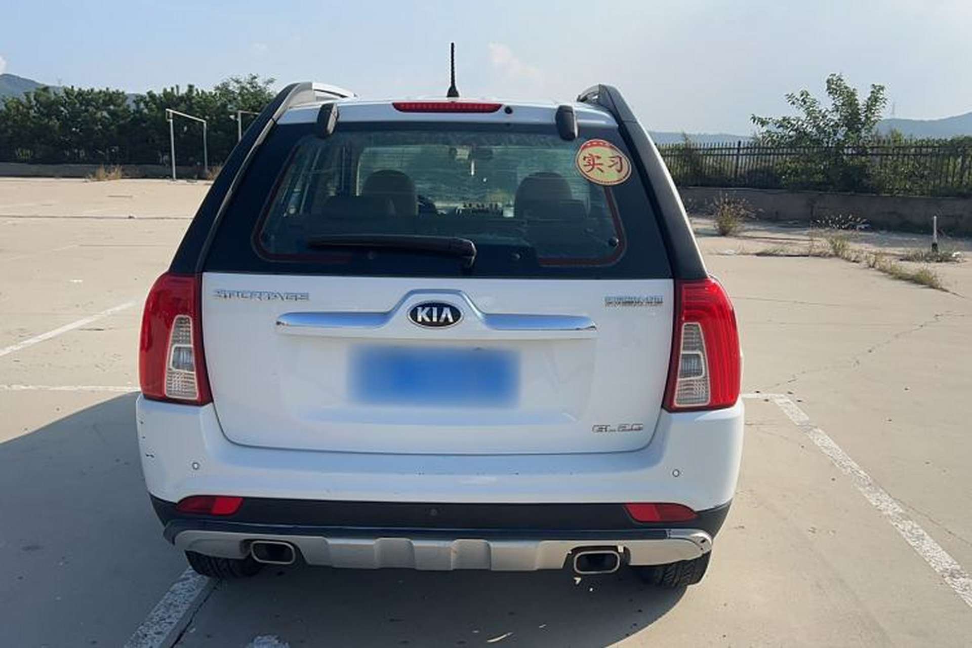 Used Kia Sportage 2013 2.0L Manual Two-Wheel Drive GL Trim Exterior 4