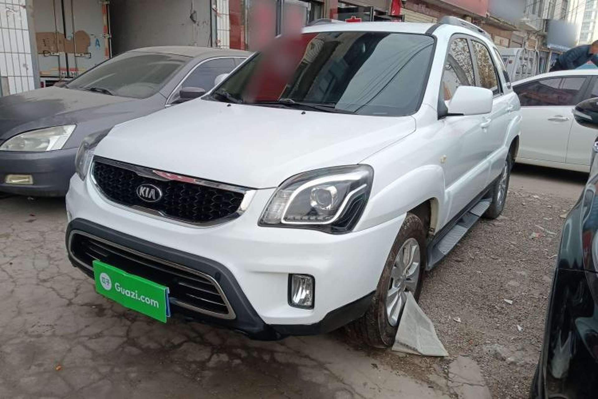 Used Kia Sportage 2013 2.0L Automatic Two-Wheel Drive GL Trim Front Left 45 Deg