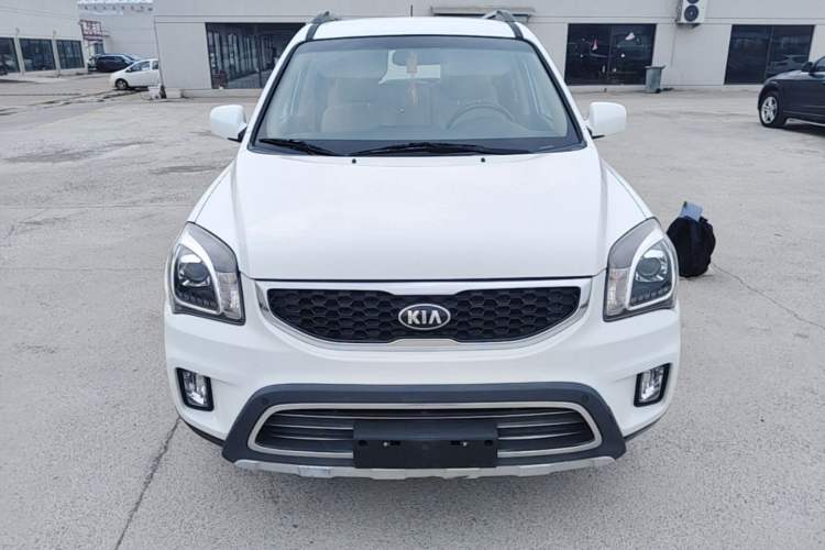 Used Kia Sportage 2013 2.0L Manual Two-Wheel Drive GL Trim Front