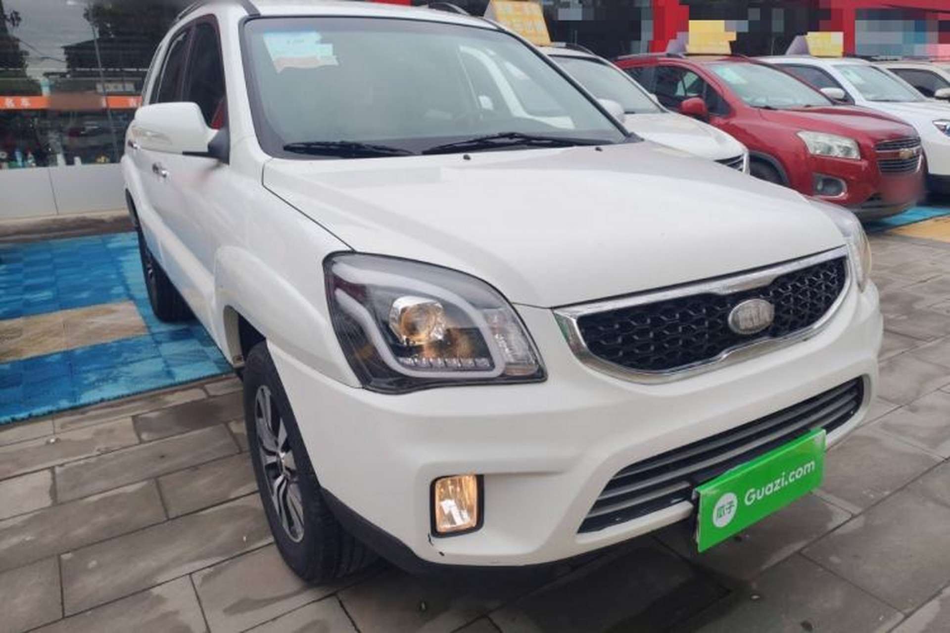 Used Kia Sportage 2013 2.0L Automatic Two-Wheel Drive GLS Trim Front Right 45 Deg