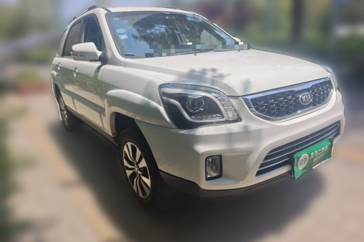 Used Kia Sportage 2013 2.0L Manual Two-Wheel Drive GLS Front Right 45 Deg