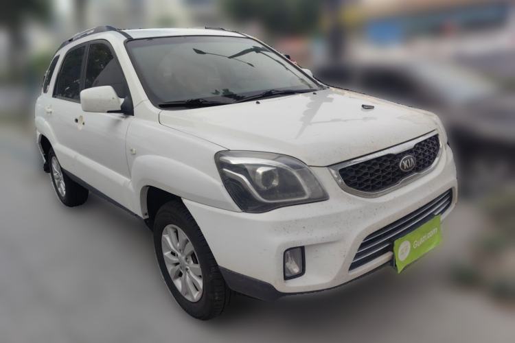 Used Kia Sportage 2013 2.0L Automatic Two-Wheel Drive GL Trim Front Right 45 Deg