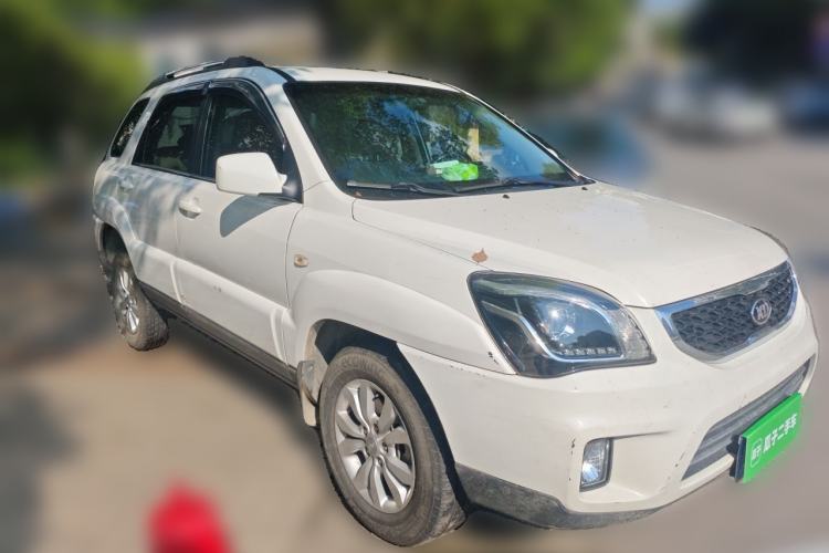 Used Kia Sportage 2013 2.0L Automatic Two-Wheel Drive GL Trim Front Right 45 Deg