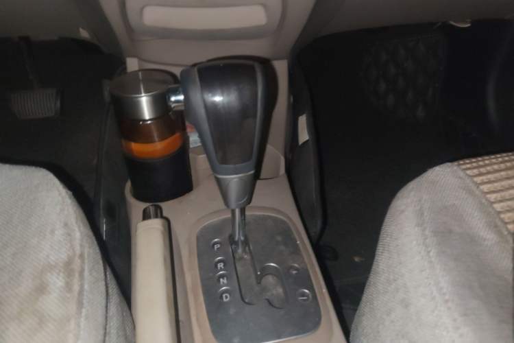 Used Kia Sportage 2013 2.0L Automatic Two-Wheel Drive GL Trim Gear Lever