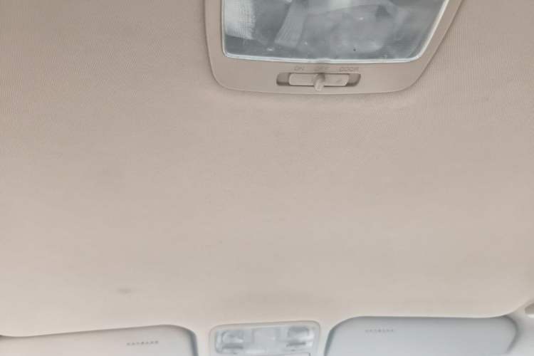 Used Kia Sportage 2013 2.0L Manual Two-Wheel Drive GL Trim Headliner