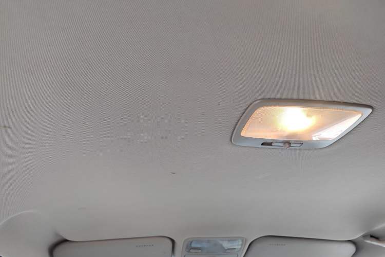 Used Kia Sportage 2013 2.0L Manual Two-Wheel Drive GL Trim Headliner