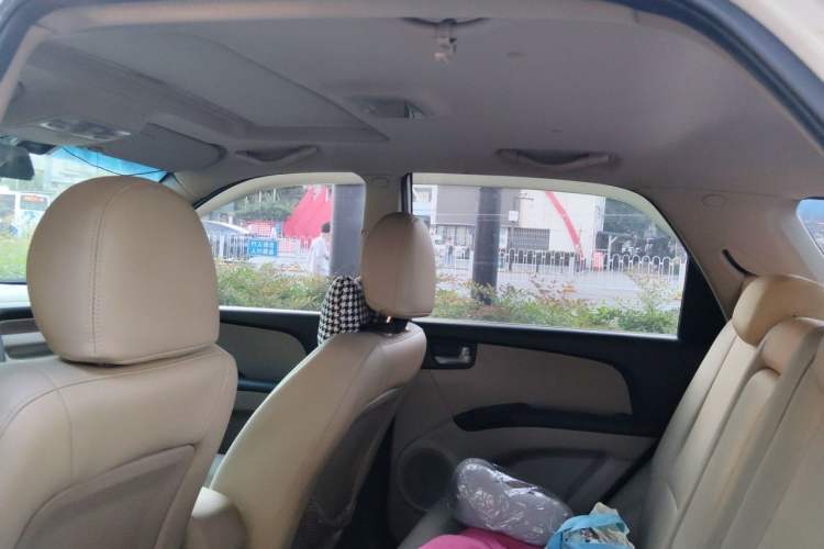 Used Kia Sportage 2013 2.0L Automatic Two-Wheel Drive GL Trim Headliner