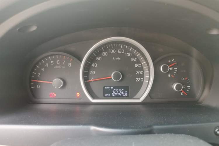 Used Kia Sportage 2013 2.0L Manual Two-Wheel Drive GL Trim Instrument Cluster