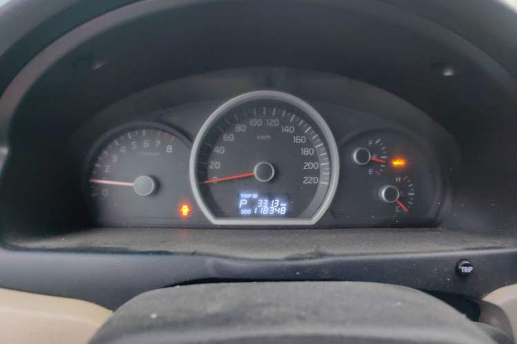 Used Kia Sportage 2013 2.0L Automatic Two-Wheel Drive GL Trim Instrument Cluster