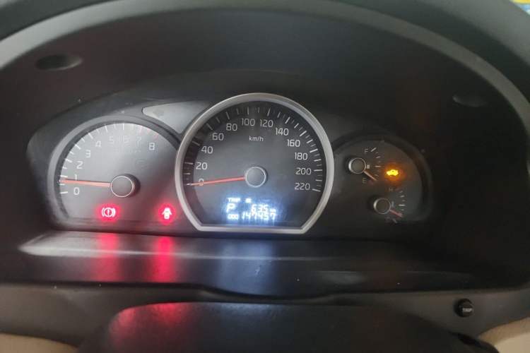 Used Kia Sportage 2013 2.0L Automatic Two-Wheel Drive GL Trim Instrument Cluster