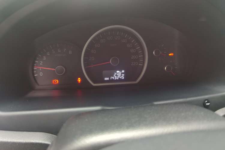 Used Kia Sportage 2013 2.0L Manual Two-Wheel Drive GLS Instrument Cluster