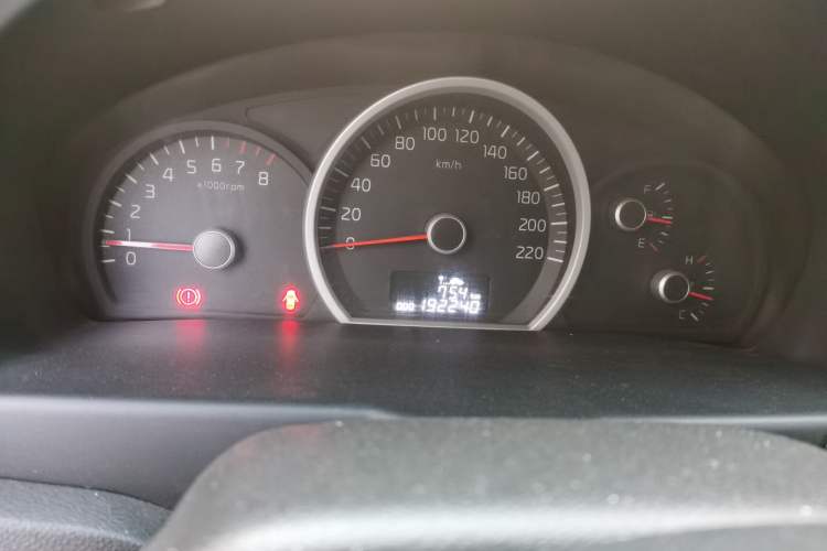 Used Kia Sportage 2013 2.0L Manual Two-Wheel Drive GLS Instrument Cluster